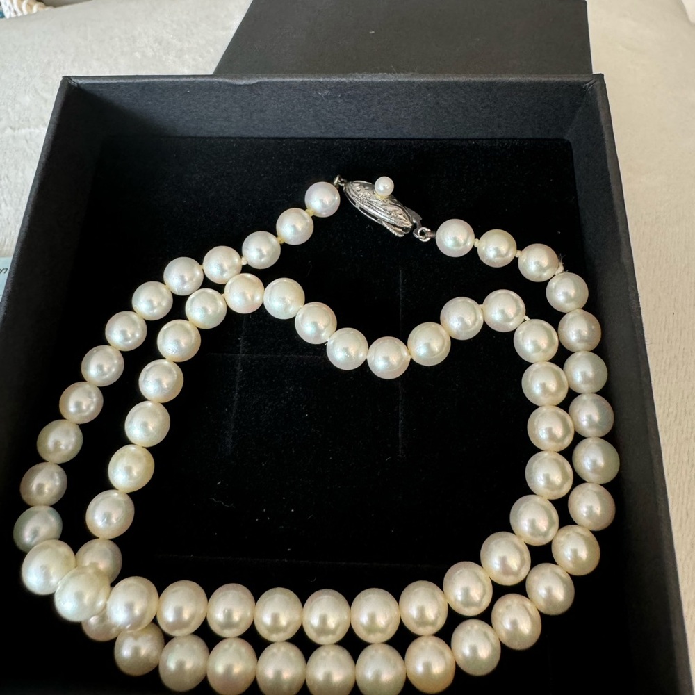 Akoya Pearl necklace